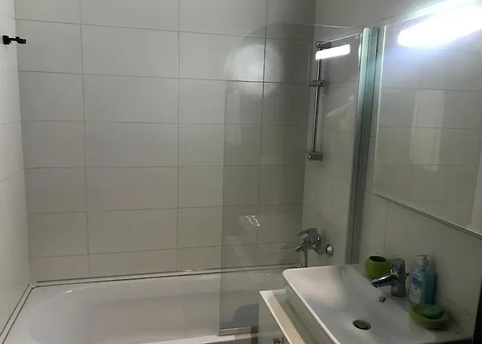 アパート La Eluta Cazino コンスタンツァ